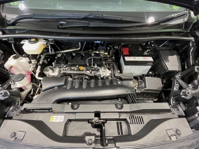 TOYOTA VOXY 2022 Image 31