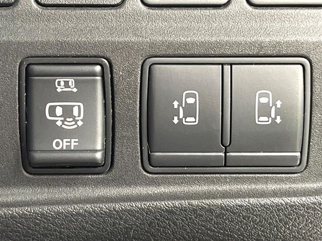 NISSAN SERENA  S-HYBRID 2017 Image 31