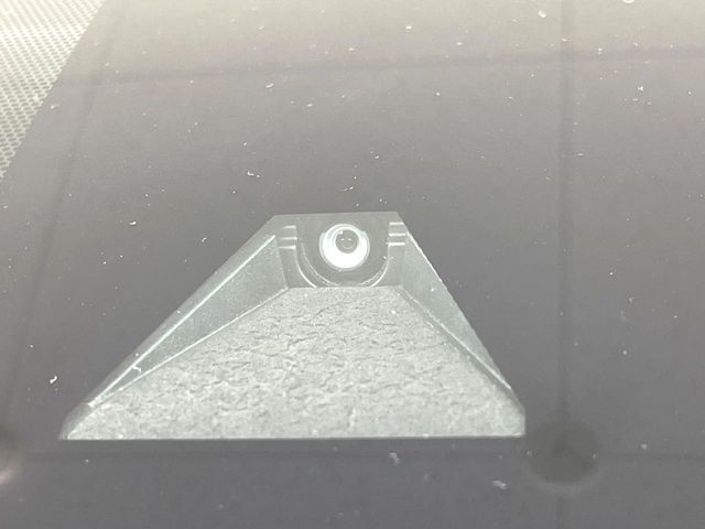 TOYOTA PRIUS 2016 Image 31