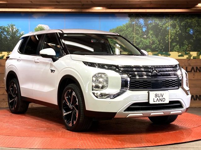 MITSUBISHI OUTLANDER PHEV 2023 Image 31