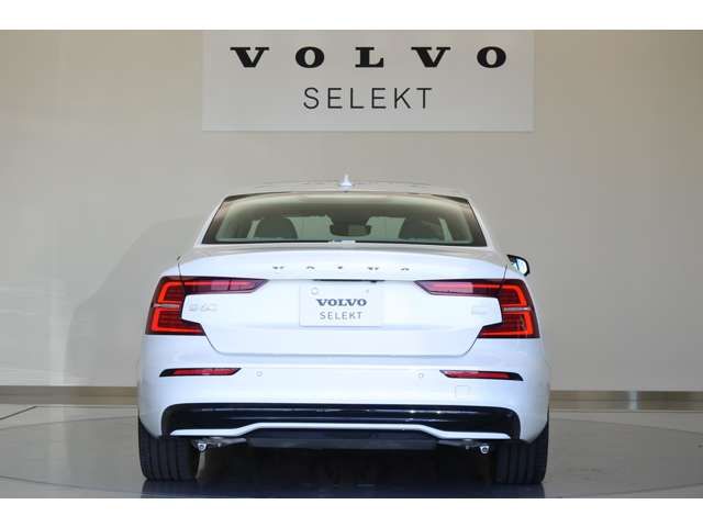 VOLVO S60 2024 Image 31