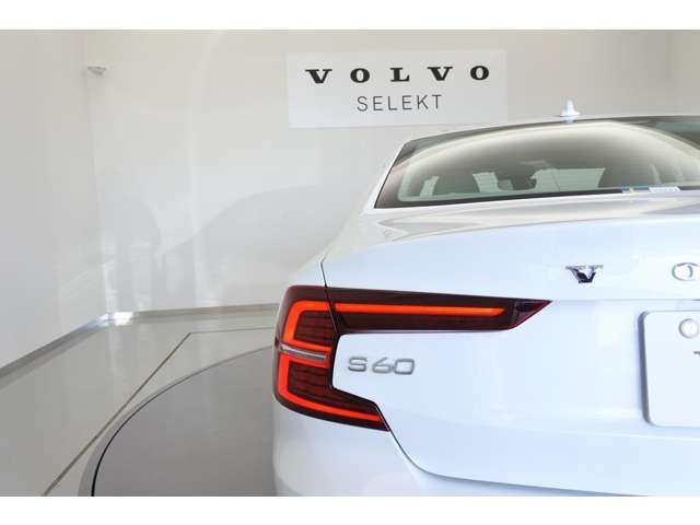 VOLVO S60 2024 Image 31