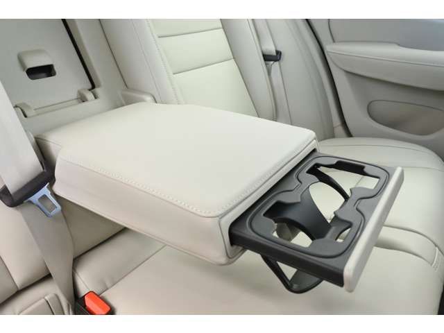 VOLVO S60 2024 Image 31