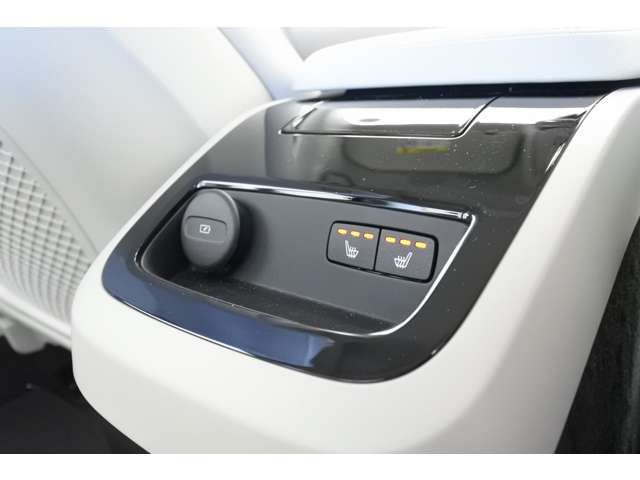 VOLVO S60 2024 Image 31