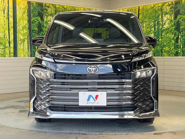 TOYOTA VOXY 2022 Image 31
