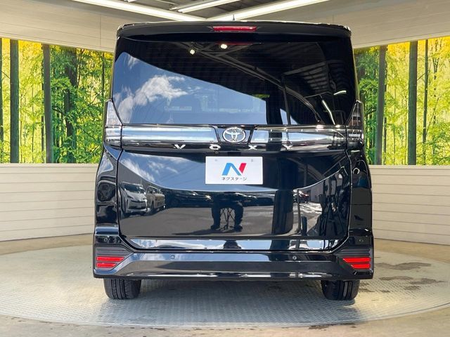 TOYOTA VOXY 2022 Image 31