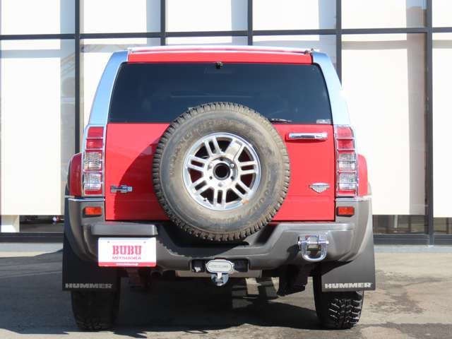 HUMMER H3 2010 Image 31