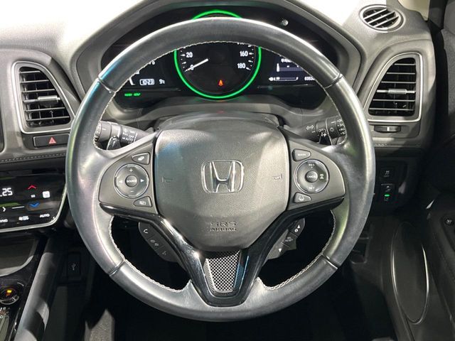 HONDA VEZEL HYBRID 2017 Image 31