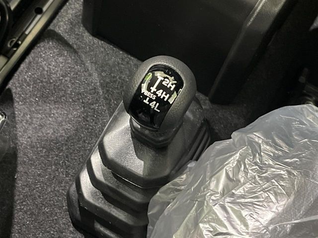 SUZUKI JIMNY 4WD 2025 Image 31