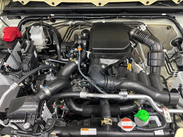 SUZUKI JIMNY 4WD 2025 Image 31