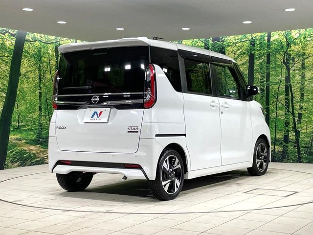 NISSAN ROOX 2024 Image 31