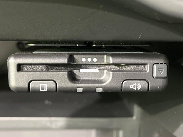 NISSAN NOTE 2014 Image 31