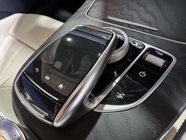 MERCEDES BENZ E CLAS 2023 Image 31