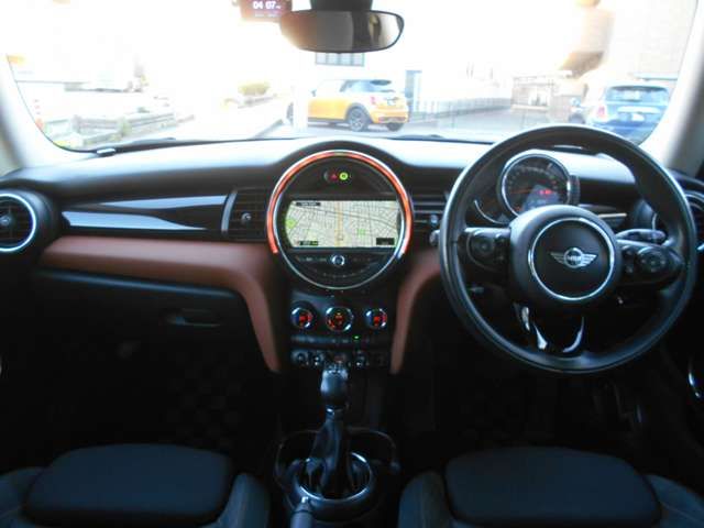 BMW MINI COOPER D 2016 Image 31