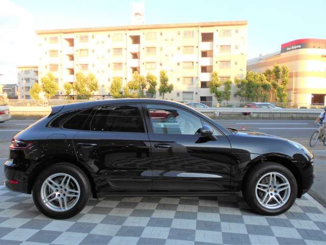 PORSCHE MACAN 2015 Image 31