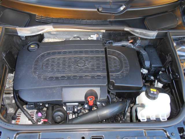 BMW MINI COOPER SD C 2016 Image 31