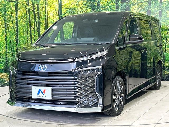 TOYOTA VOXY HYBRID 2023 Image 31