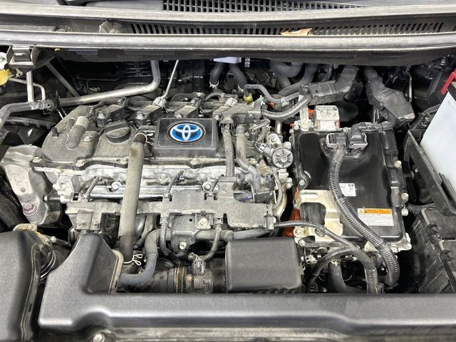 TOYOTA VOXY HYBRID 2023 Image 31