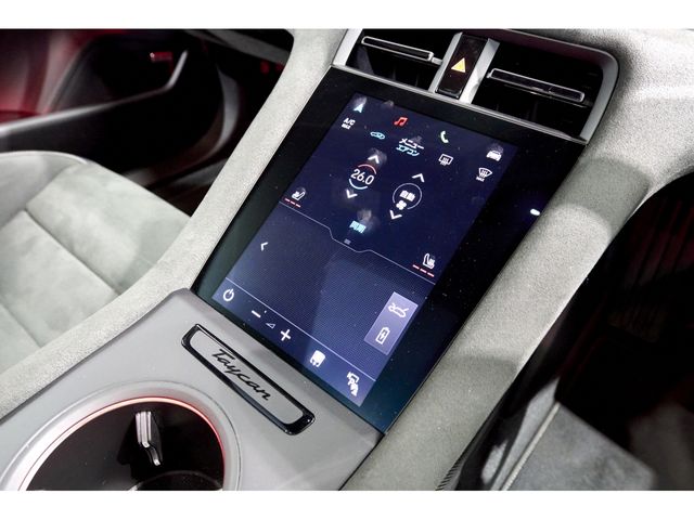 PORSCHE TAYCAN 2023 Image 31