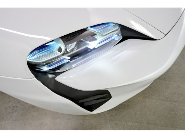 PORSCHE TAYCAN 2023 Image 31