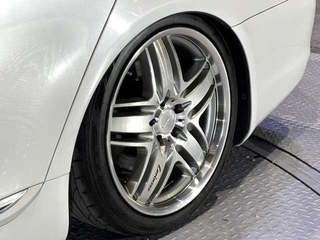 TOYOTA LEXUS LS600H 2010 Image 31