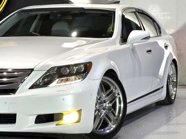 TOYOTA LEXUS LS600H 2010 Image 31