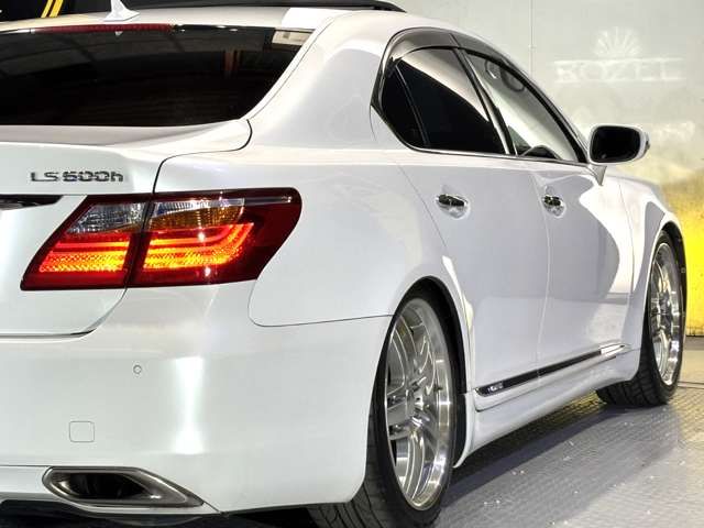 TOYOTA LEXUS LS600H 2010 Image 31