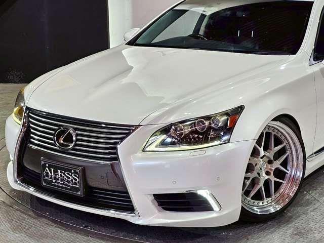 TOYOTA LEXUS LS460 2013 Image 31