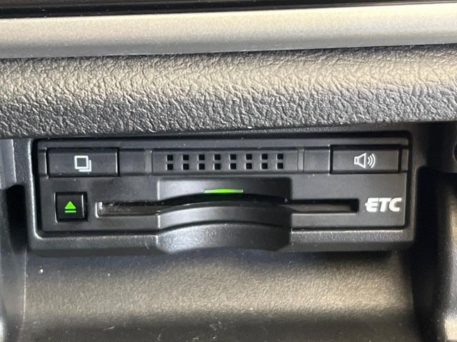 TOYOTA CROWN SEDAN HYBRID 2014 Image 31