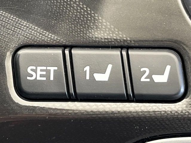 TOYOTA CROWN SEDAN HYBRID 2014 Image 31