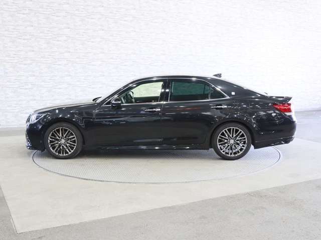 TOYOTA CROWN SEDAN 2015 Image 31