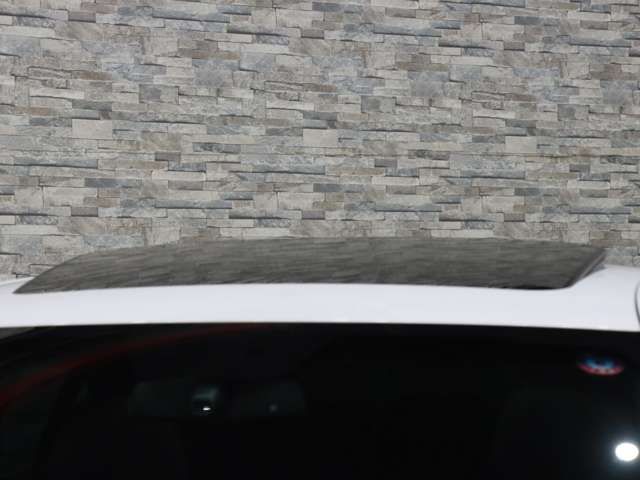 TOYOTA LEXUS LS600H 2012 Image 31