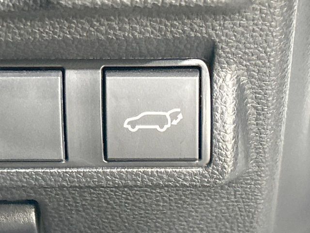 TOYOTA COROLLA CROSS HYBRID 2023 Image 31