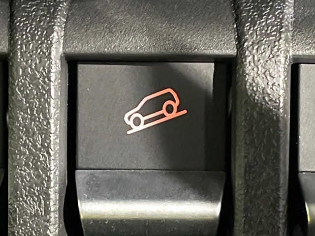 SUZUKI JIMNY NOMADE 2025 Image 31