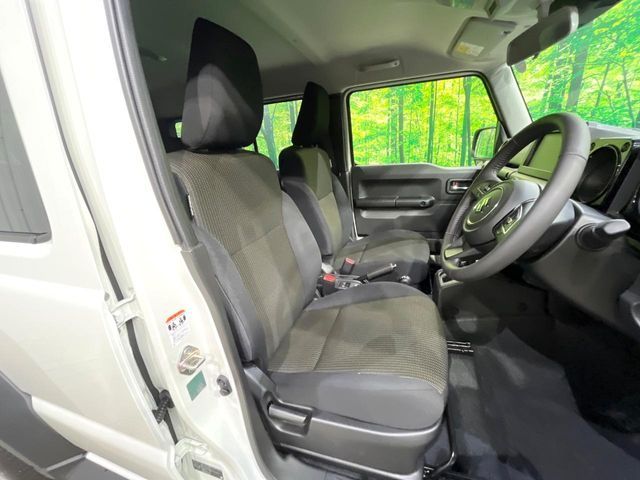 SUZUKI JIMNY NOMADE 2025 Image 31