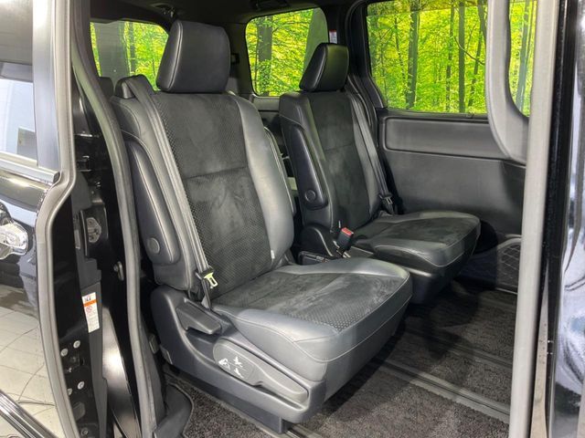 TOYOTA VOXY 2021 Image 31