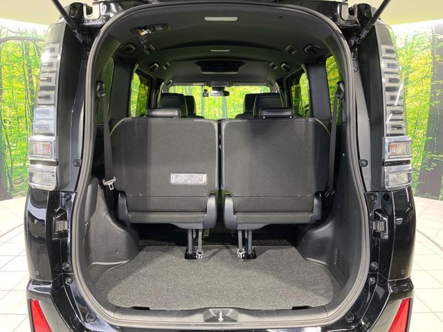 TOYOTA VOXY 2021 Image 31