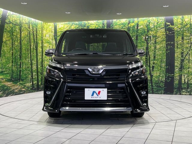 TOYOTA VOXY 2021 Image 31
