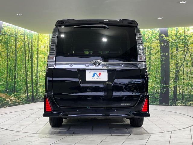 TOYOTA VOXY 2021 Image 31