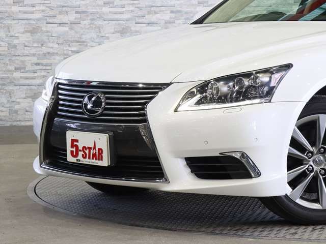 TOYOTA LEXUS LS460 2013 Image 31