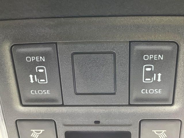 TOYOTA VOXY 4WD 2025 Image 31