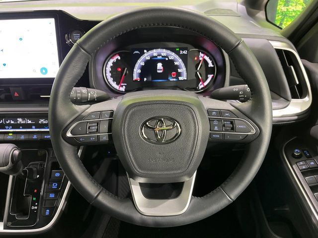 TOYOTA VOXY 4WD 2025 Image 31