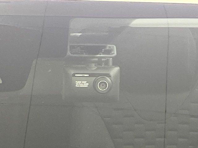 TOYOTA PRIUS PHV 2018 Image 31