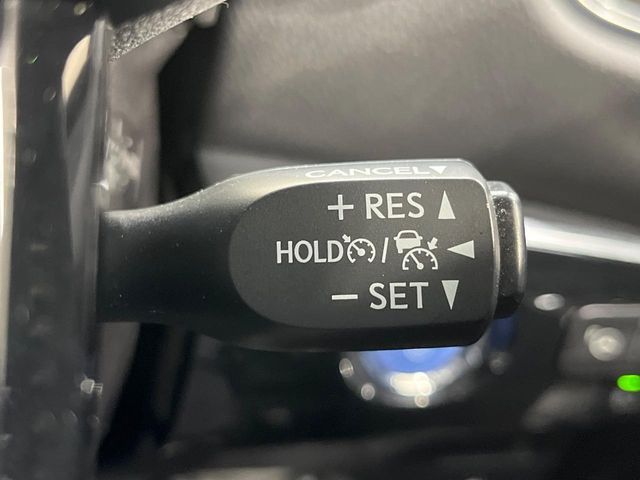 TOYOTA PRIUS PHV 2018 Image 31