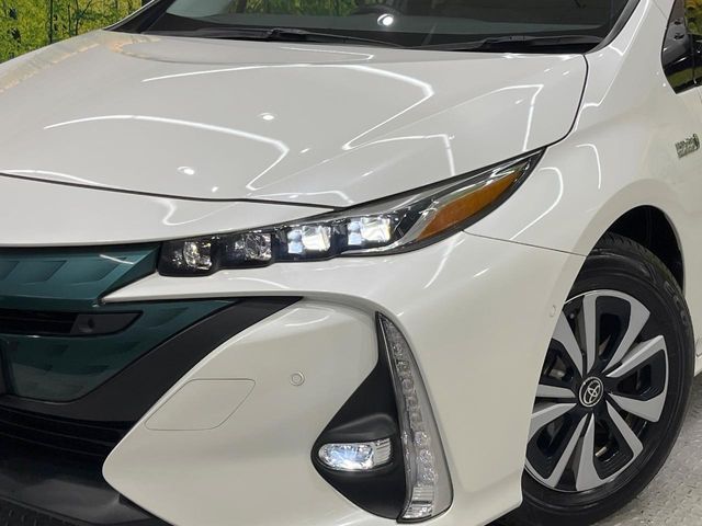 TOYOTA PRIUS PHV 2018 Image 31