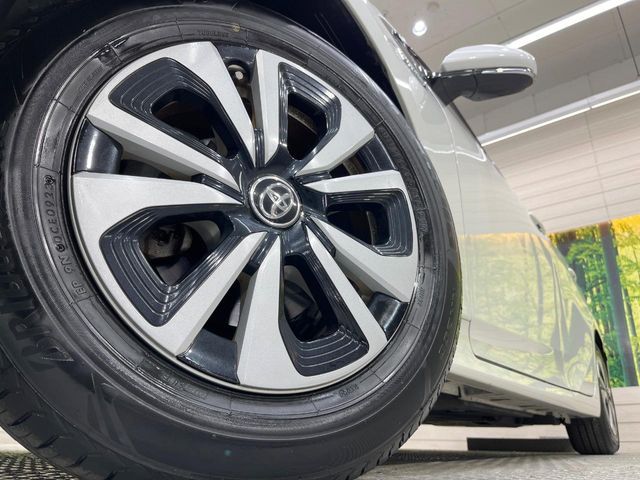 TOYOTA PRIUS PHV 2018 Image 31