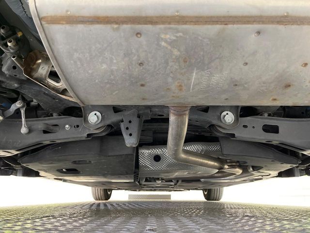 TOYOTA PRIUS PHV 2018 Image 31