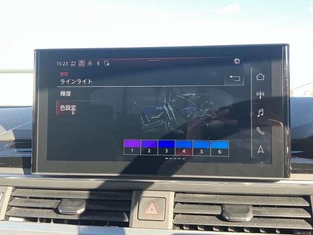 AUDI A4 2021 Image 31