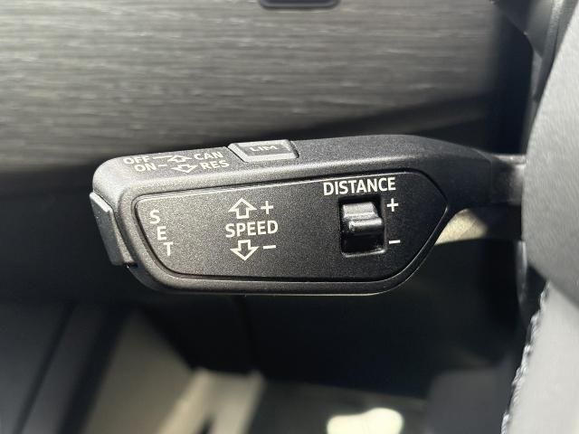 AUDI A4 2021 Image 31