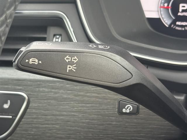 AUDI A4 2021 Image 31